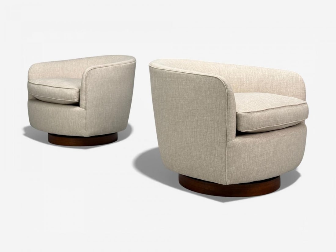 Milo Baughman, Swivel Chairs, Beige Upholstery, Walnut, USA, 1970s - 5