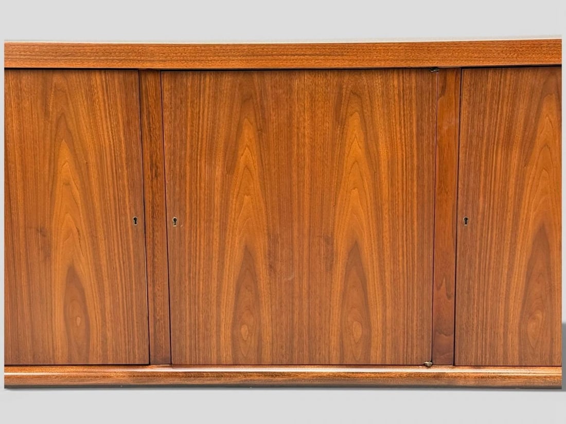 T.H. Robsjohn Gibbings, Sideboard, Walnut, USA, 1960s - 10