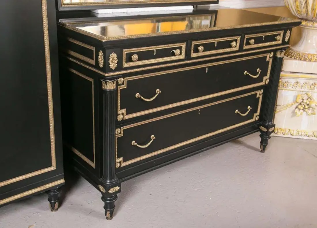 Ebonized Bronze-Mounted Chest /Commode / Dresser Attributed to Jansen - 6