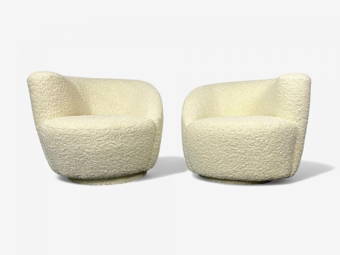 Vladimir Kagan Style, White Boucle, Nautilus Style Swivel Chairs, USA, 1970s - 4