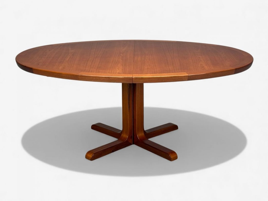 Skovby Møbelfabrik, Danish Modern, Teak Expandable Dining Table, Denmark, 1960s - 4