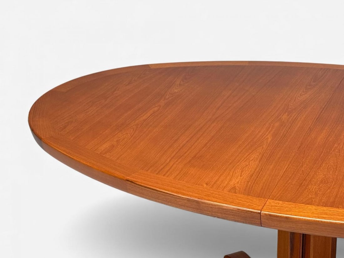 Skovby Møbelfabrik, Danish Modern, Teak Expandable Dining Table, Denmark, 1960s - 5