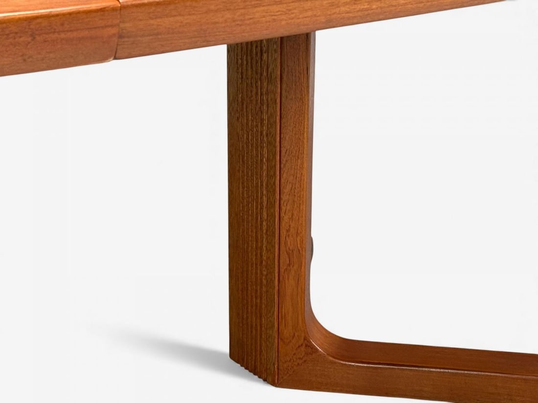 Skovby Møbelfabrik, Danish Modern, Teak Expandable Dining Table, Denmark, 1960s - 7