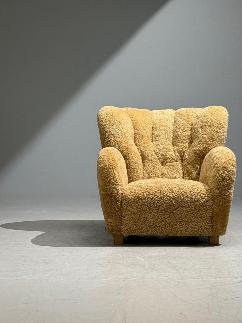 Finnish Modern, Organic Lounge Chairs, Shearling, Wood, Finland, 1940s - 11