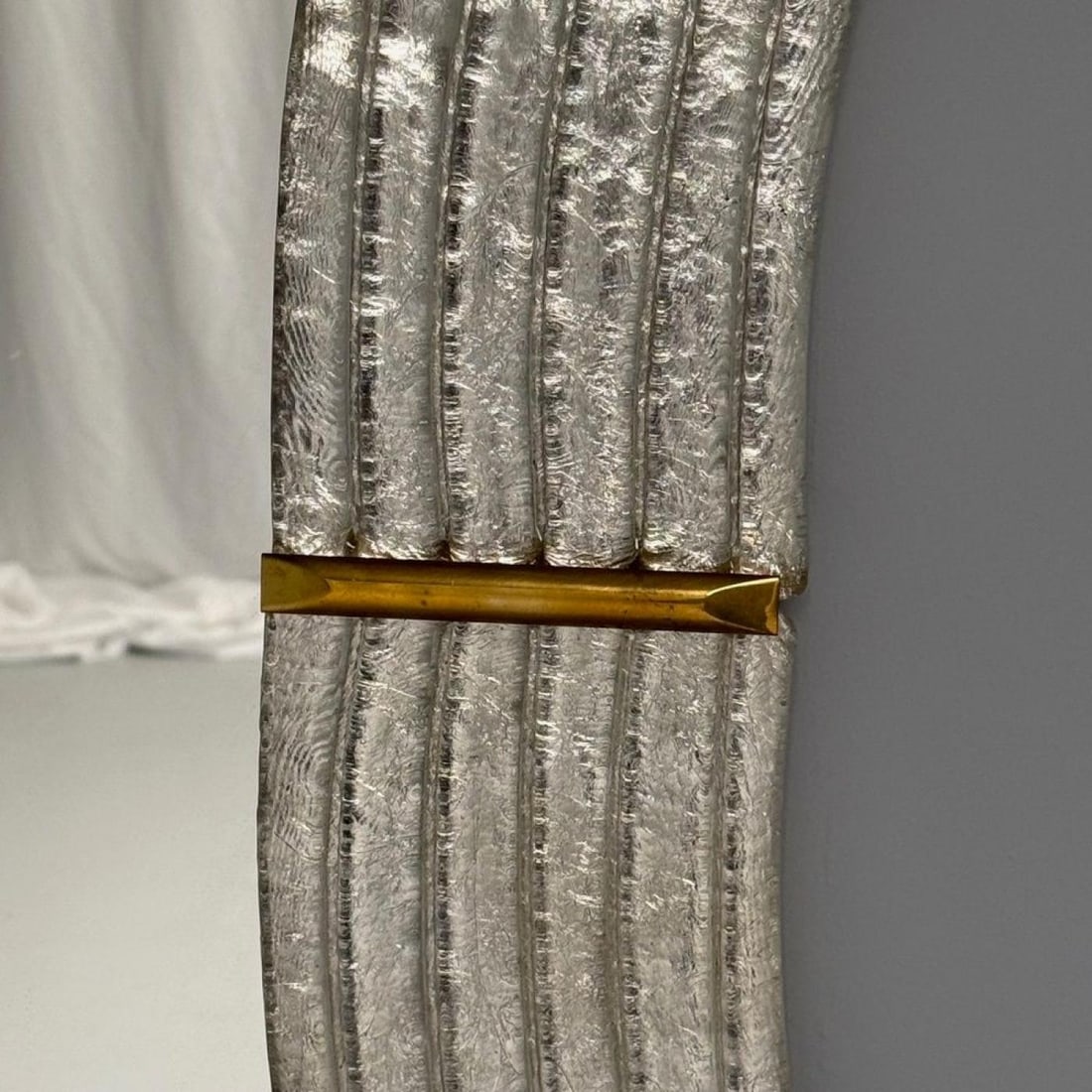 Modern Wavy Wall Mirror, Murano Glass, Silver Leaf, Brass, Italy, 21st C. - 7