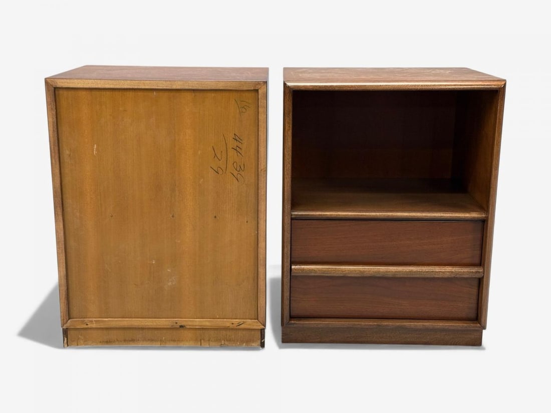 T.H. Robsjohn-Gibbings, American Modern, Walnut, Open Nightstands, USA, 1960s - 10