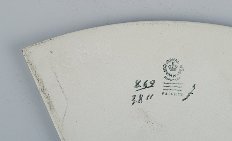 Royal Copenhagen, six Baca faience tiles with patterned glaze in brown, blue, green and sand - 5