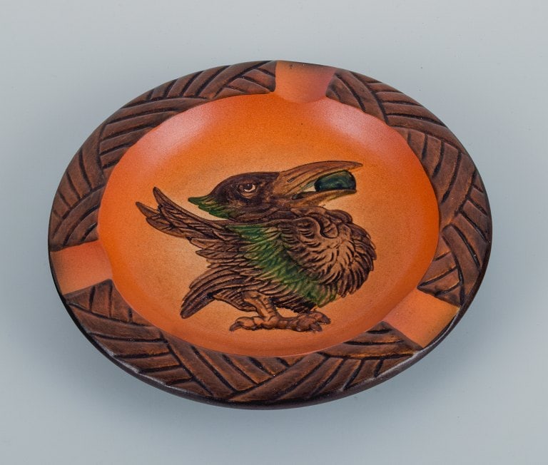 Ipsen's, Denmark. Bowl with bird and glaze in shades of orange-green. (1 of 5)
