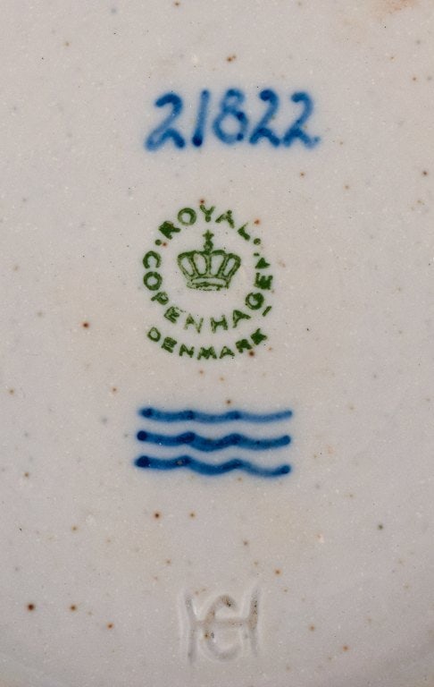 Carl Halier (1873-1948) for Royal Copenhagen, bowl in stoneware with sung glaze. - 5