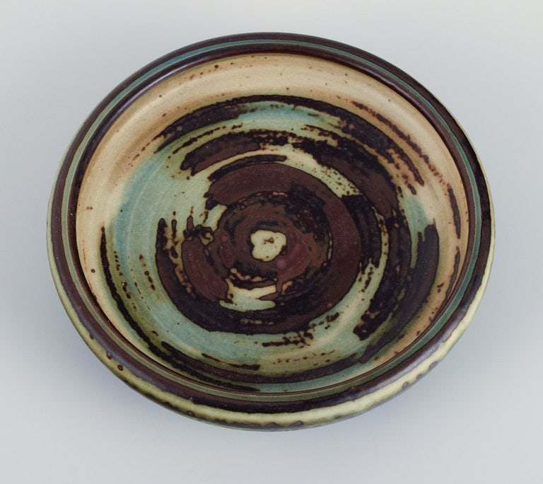 Carl Halier (1873-1948) for Royal Copenhagen, bowl in stoneware with sung glaze. (1 of 5)