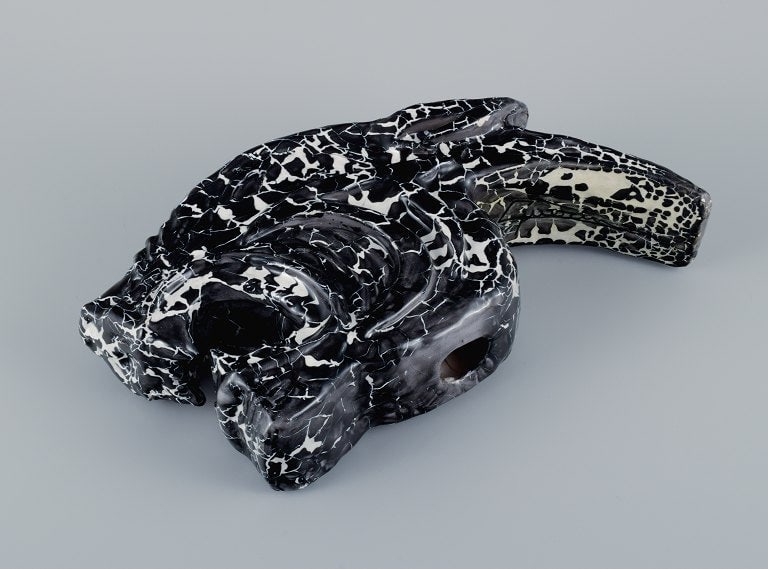 Roger Guerin (1896-1954), unique sculpture in black glazed ceramic in the form of a cat. - 5