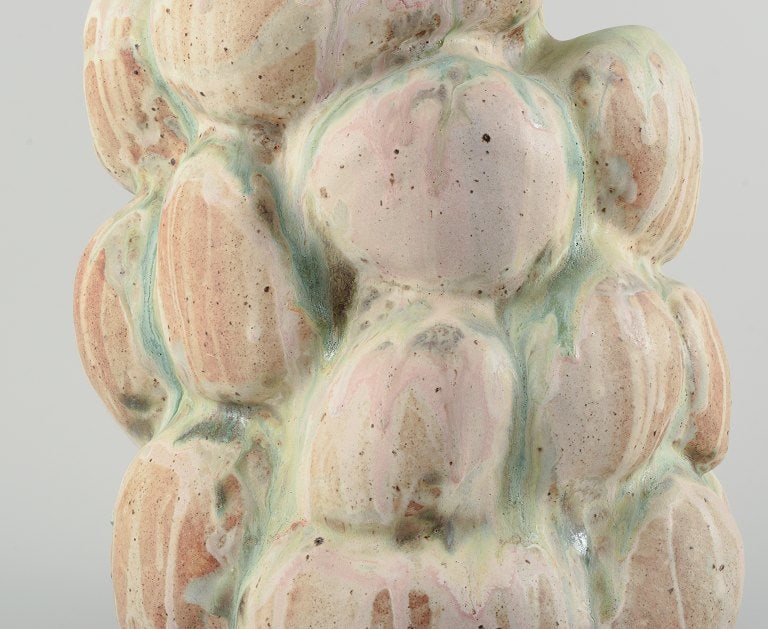 Christina Muff, Danish contemporary ceramicist (b. 1971). Monumental organically shaped vase. This - 7
