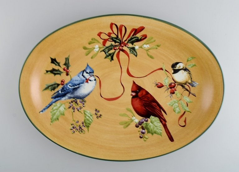 Catherine McClung for Lenox. "Winter greetings everyday". Large serving dish in glazed stoneware (1 of 5)