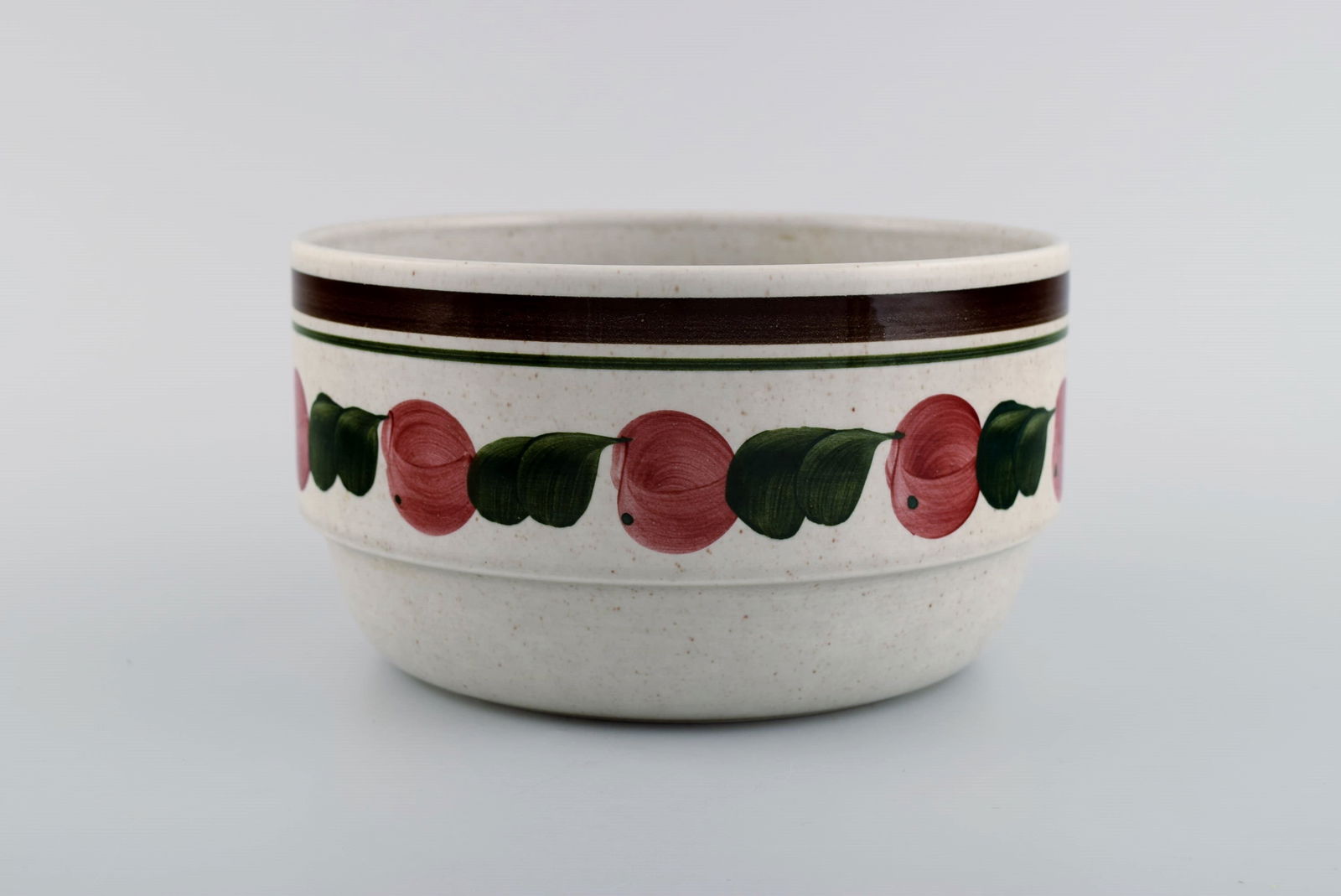 Jackie Lynd for Rörstrand. Five parts Birgitta tableware in hand-painted glazed stoneware. - 2