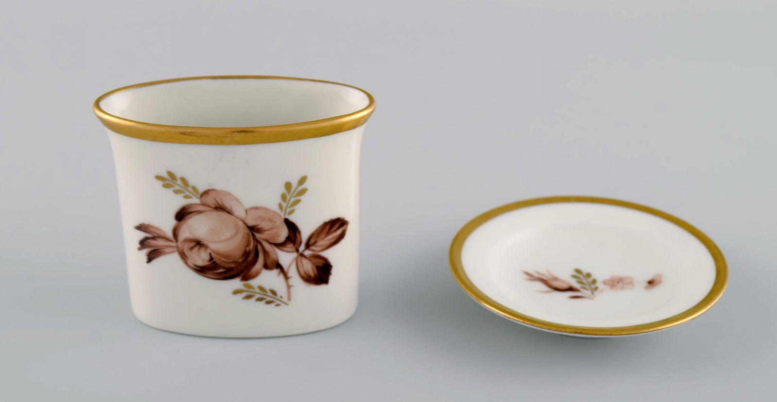 Royal Copenhagen Brown Rose coffee service for six people. 1960s. - 6