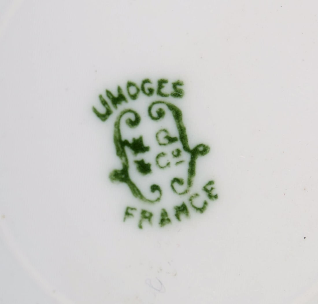 Limoges, France. Large antique dish in hand-painted porcelain decorated with dancing women and gold - 7