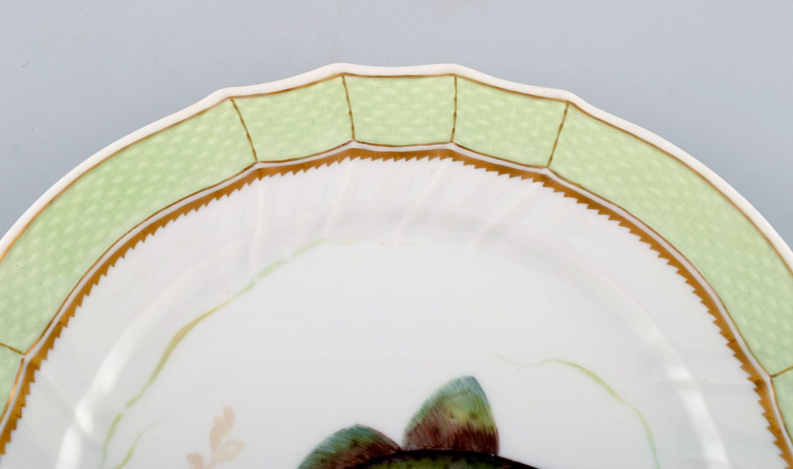 Royal Copenhagen fish plate with green edge, gold decoration and fish motif. Model 919/1710. - 3