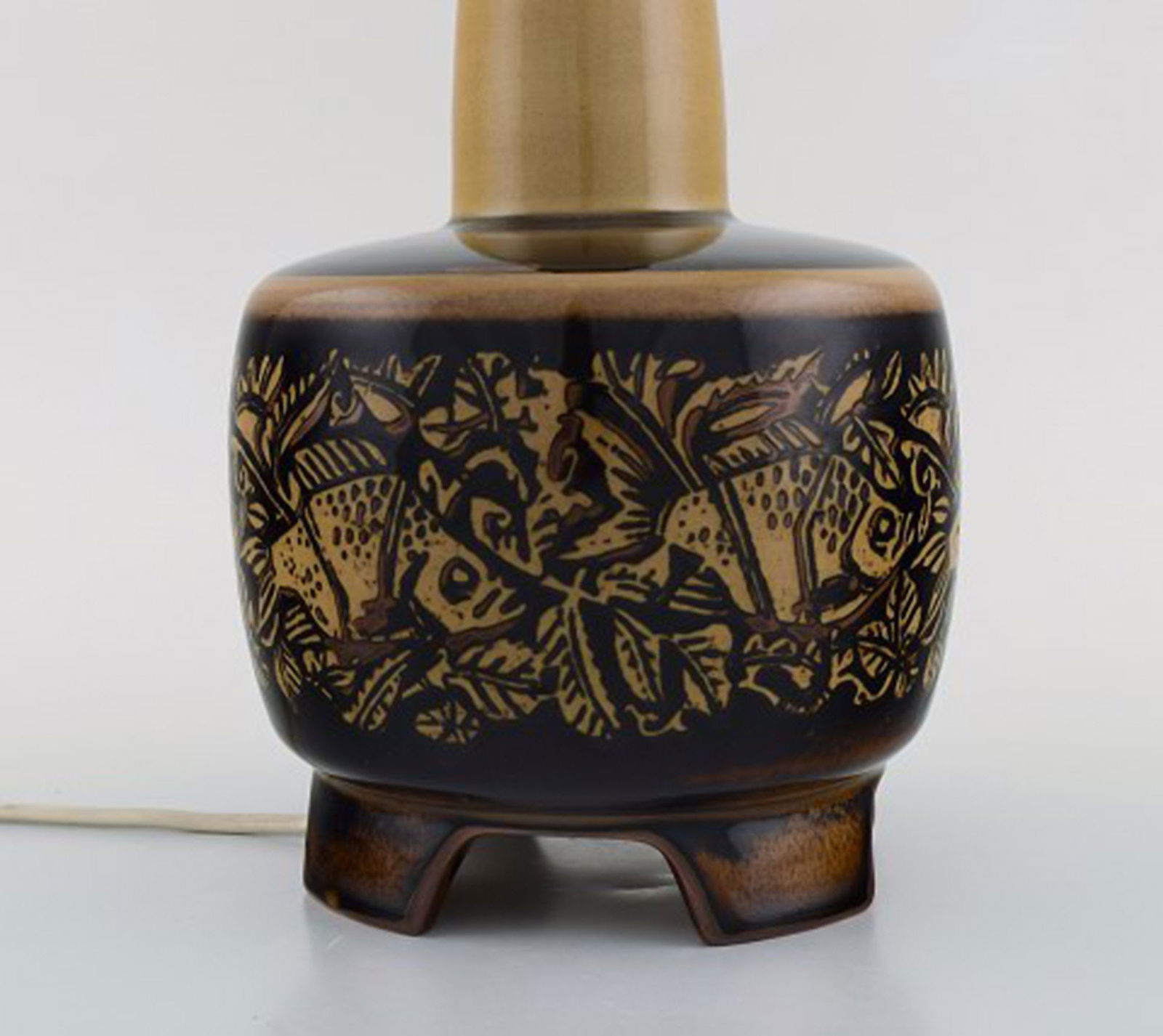 Nils Thorsson (1898-1975) for Royal Copenhagen. Two stoneware table lamps mounted on four feet - 3