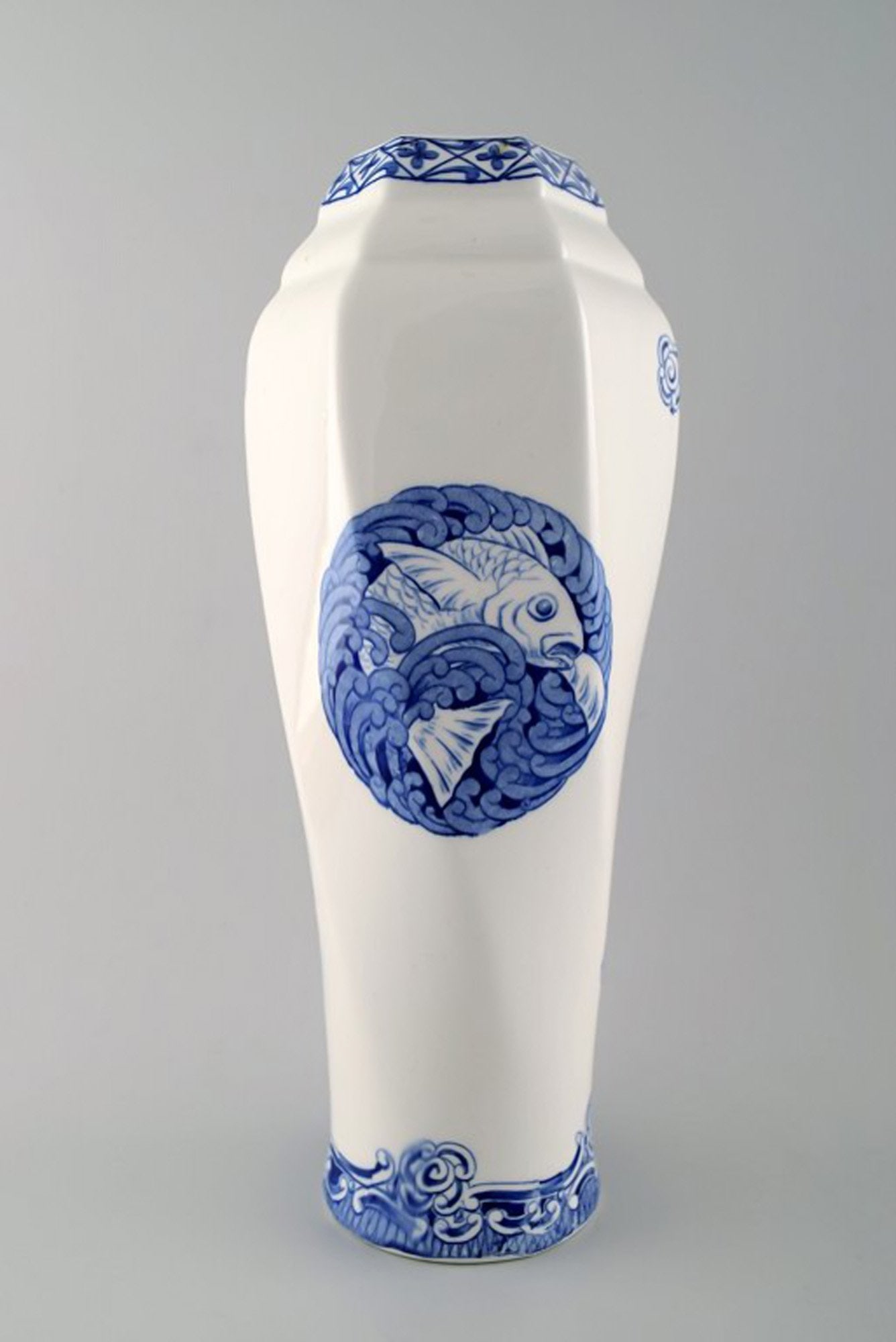 Rörstrand, large vase in faience decorated with fish.: Title: Rörstrand, large vase in faience decorated with fish. Description: Rörstrand, large vase in faience decorated with fish. Measures: 36 cm. x 16 cm. In perfect condition. Stamped. 1920s