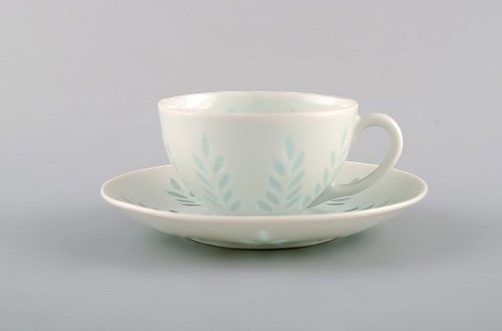 Freidl Holzer Kjellberg for Arabia. Complete 6 person coffee service in rice porcelain. Mid-1900. - 2