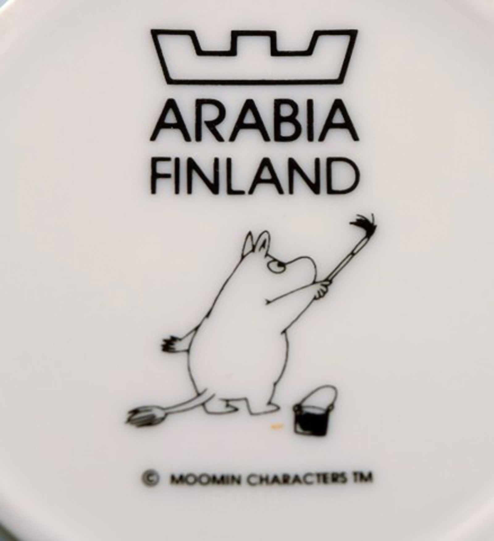 Arabia, Finland. Two cups in porcelain with motifs from "Moomin". Late 20th century. - 6