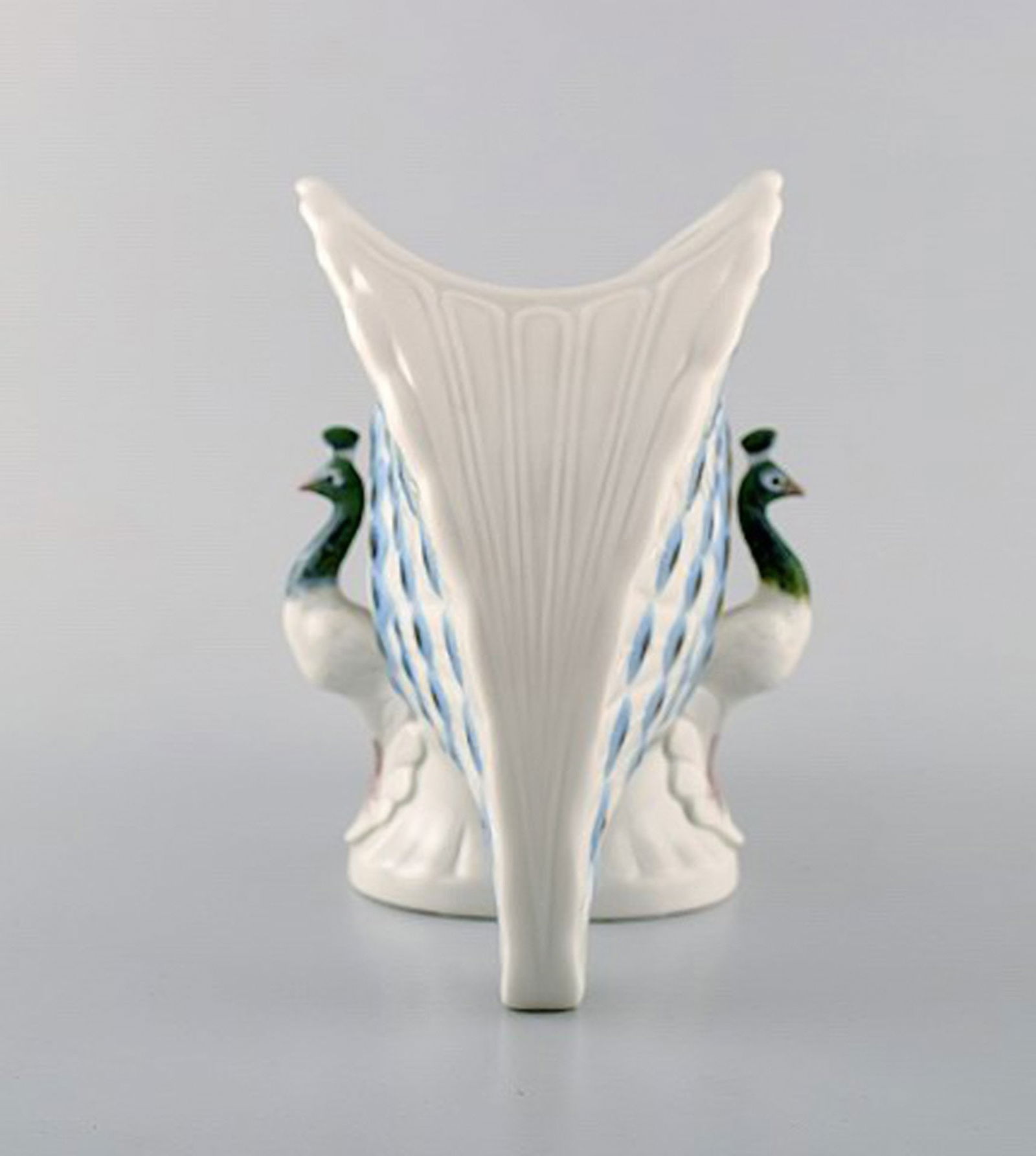 Lladro, Spain. Large vase with peacoks in glazed porcelain. 20th century. - 4