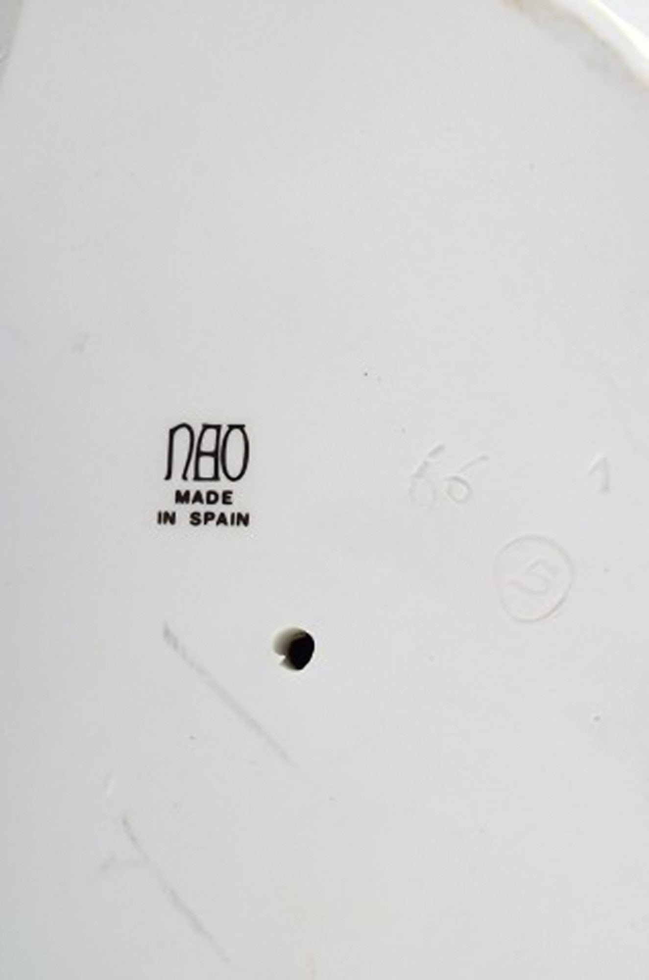 Lladro and Nao, Spain. Four porcelain figurines of children. 1980 / 90's. - 10