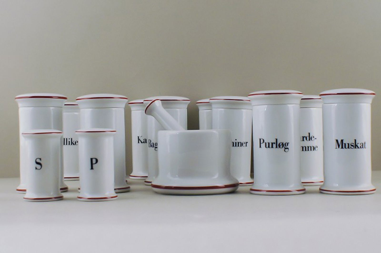 12 pieces. B&G (Bing & Grondahl) spice set. (1 of 6)