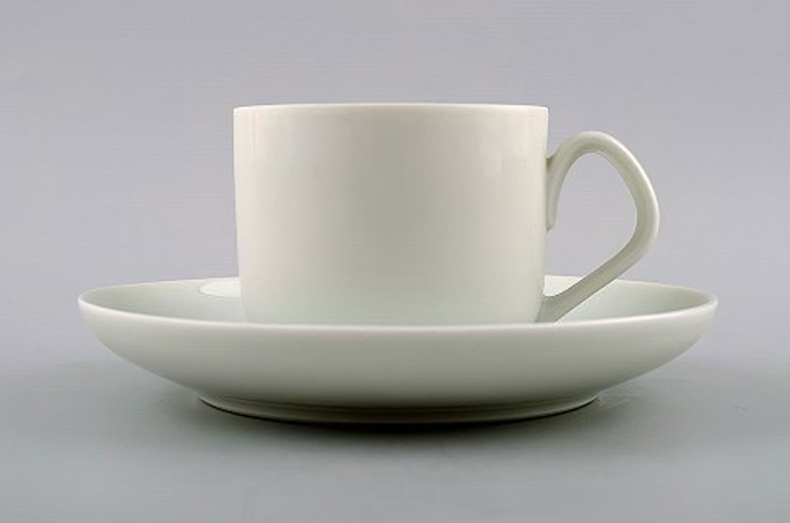 Bing & Grondahl, B&G, White Koppel, 5 p. Coffee service. Designed by Henning Koppel. - 2