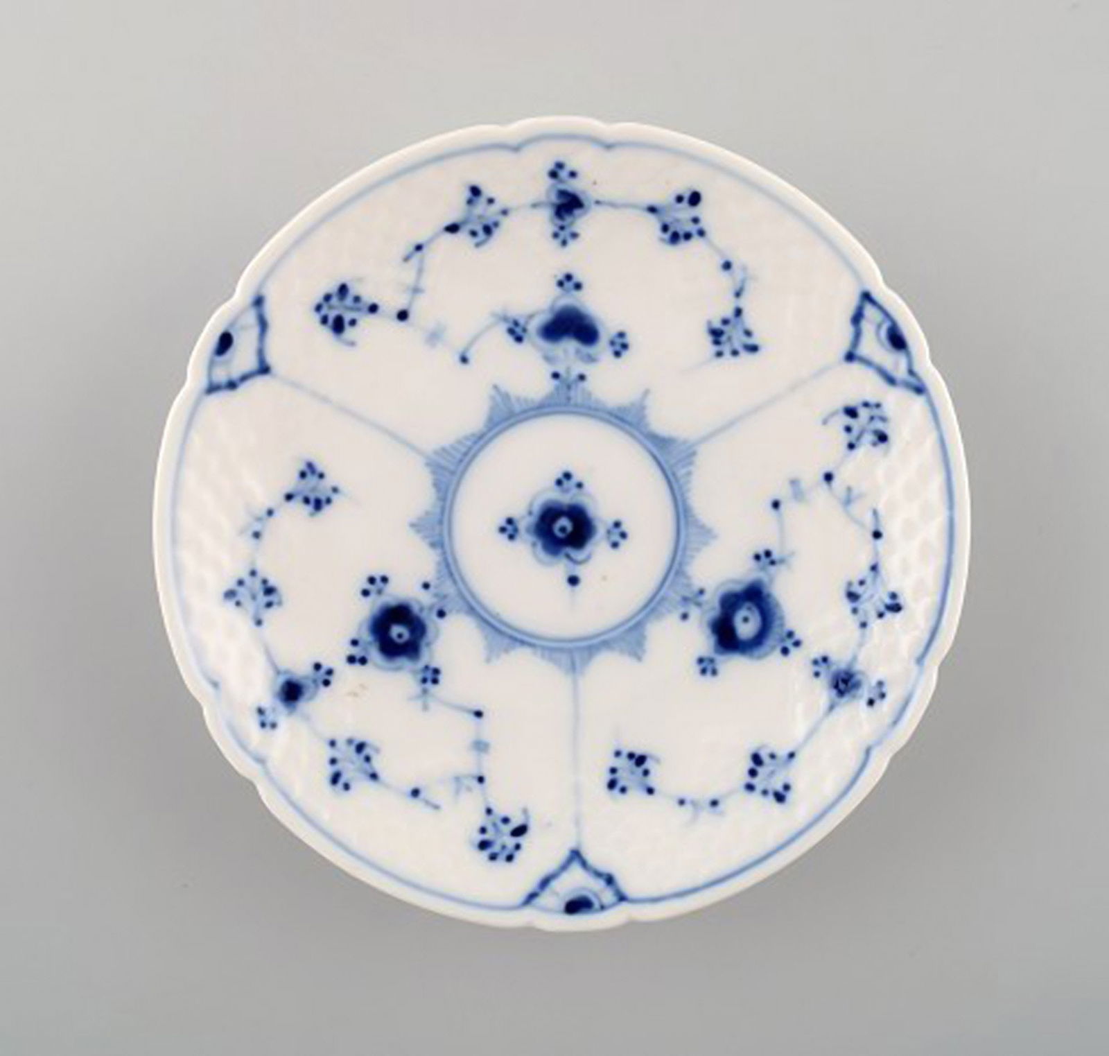 Bing & Grondahl / B&G, Blue Fluted. Coffee cup with saucer. - 3