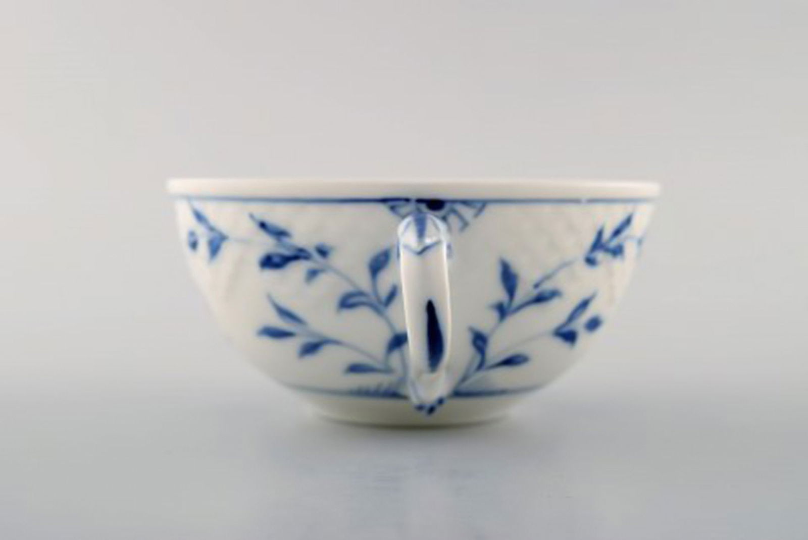 Bing & Grondahl / B&G, Butterfly. Tea cup with saucer. - 3