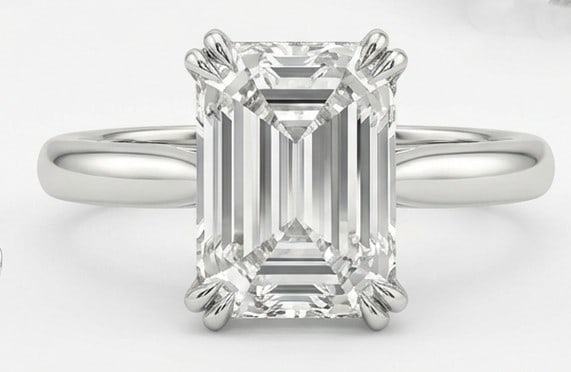 8 Ct Lab Grown Diamond Radiant Cut Solitaire Ring in 14K White Gold: Title: 8 Ct Lab Grown Diamond Radiant Cut Solitaire Ring in 14K White Gold Description: Stunning 8 carat lab grown diamond ring featuring a Radiant Cut Solitaire design. The center stone is