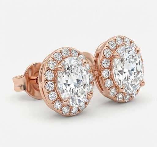 4 Ct Lab Grown Diamond Oval Halo Studs Ring in 14K Rose Gold: Title: 4 Ct Lab Grown Diamond Oval Halo Studs Ring in 14K Rose Gold Description: Stunning 4 carat lab grown diamond ring featuring a Oval Halo Studs design. The center stone is beautifully showcased,
