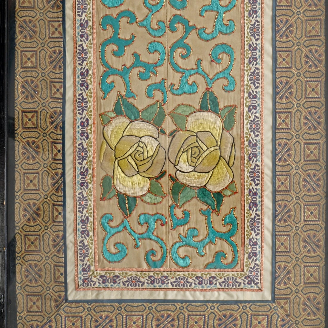 1920s Chinese Silk Rose Robe Sleeve Bands - 3