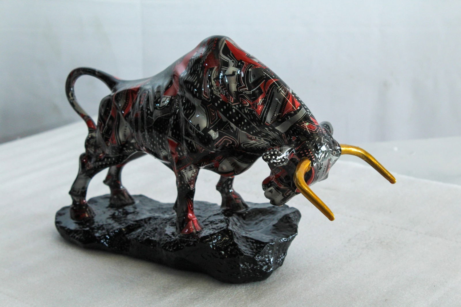 Resin Bull Statue -Abstract Street Art Indoor/Outdoor Sculpture, Red Black & Silver Patterned - 4
