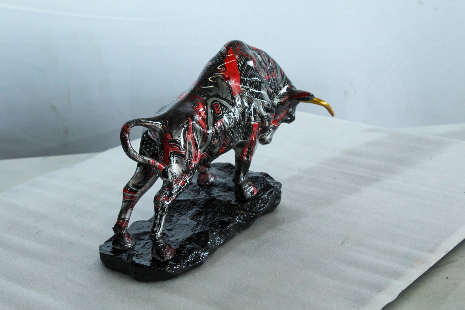 Resin Bull Statue -Abstract Street Art Indoor/Outdoor Sculpture, Red Black & Silver Patterned - 7
