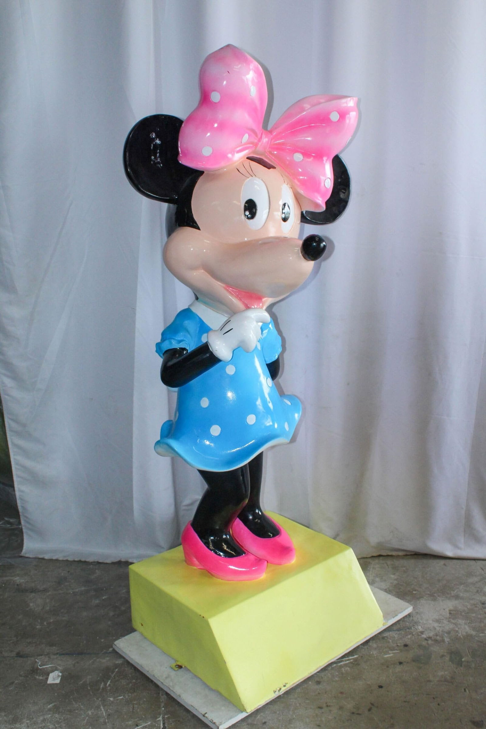 Large Cartoon Mouse Character Statue With Hands On Hips 22" x 29" x 70"H - 7