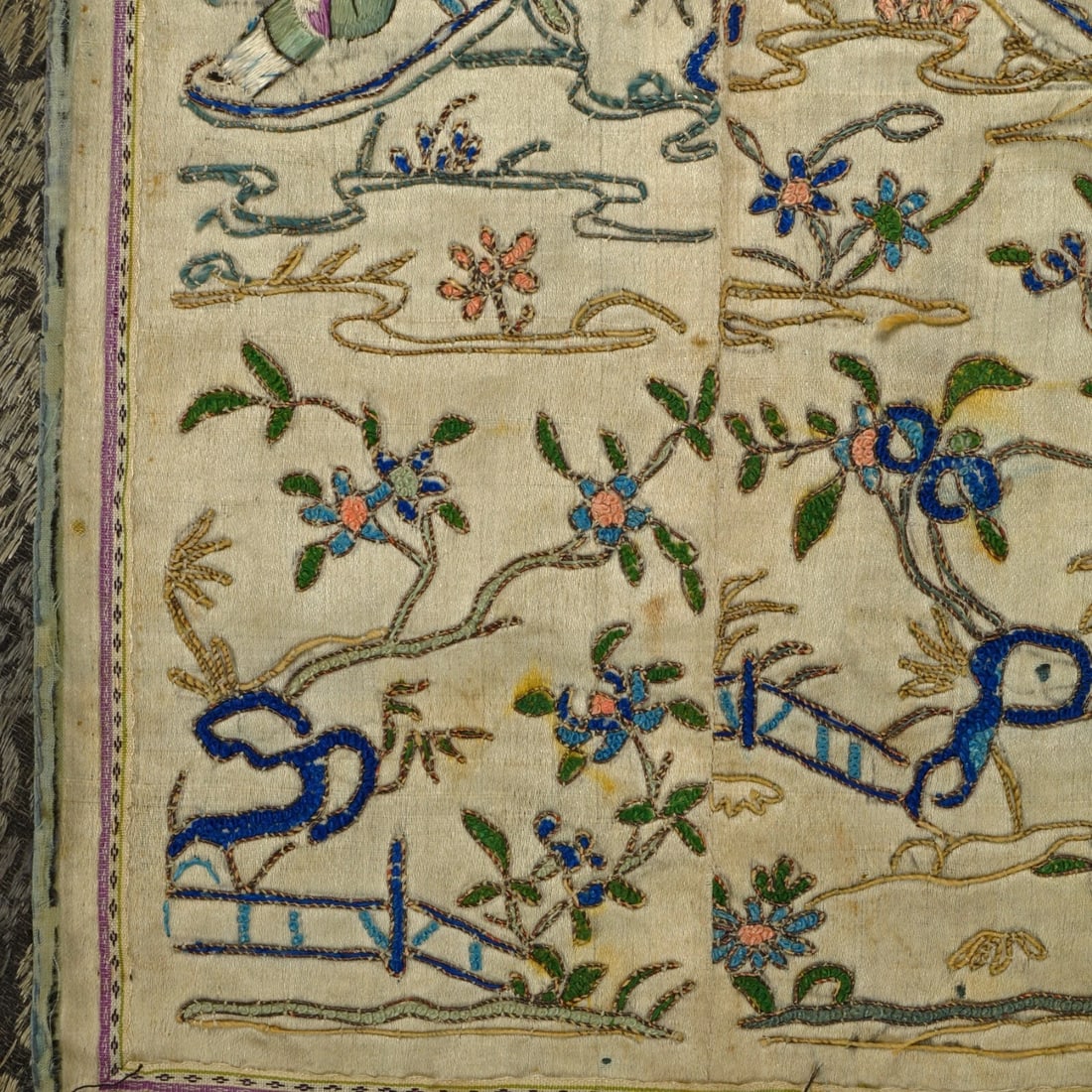 19th C Chinese Embroidered Silk Panels - 6