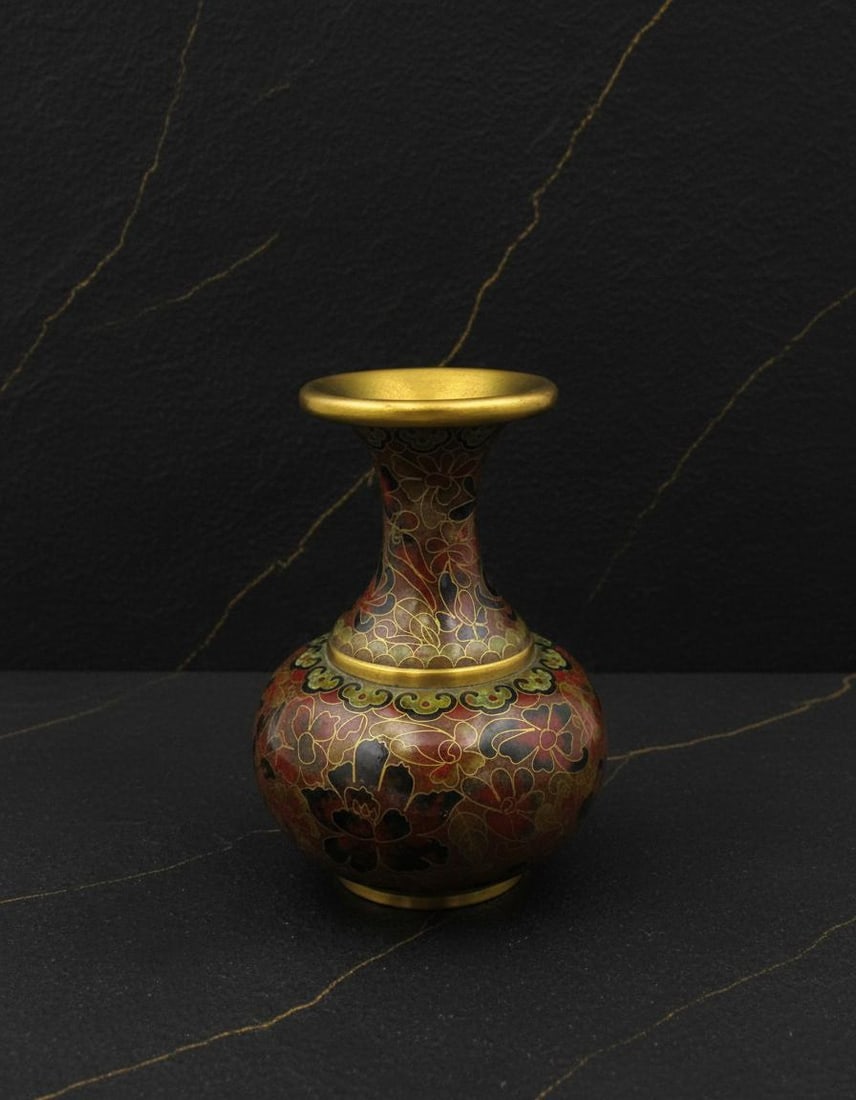 Painted Floral Ceramic Vase with Blue Bottom, 5 Inch Vintage Chinese Cloisonne Style - 7