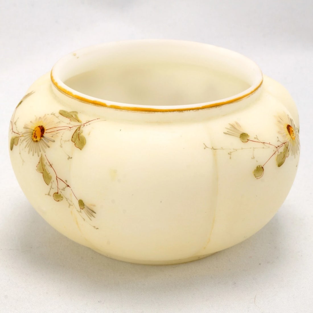 19th C Opaline Glass Dresser Bowl - 5