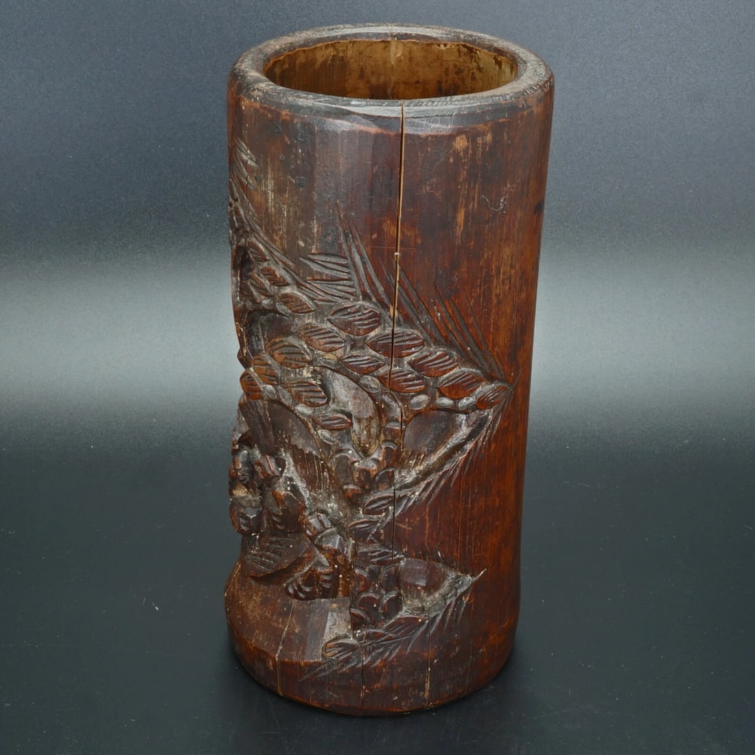 19th C Chinese carved bamboo brush pot - 2