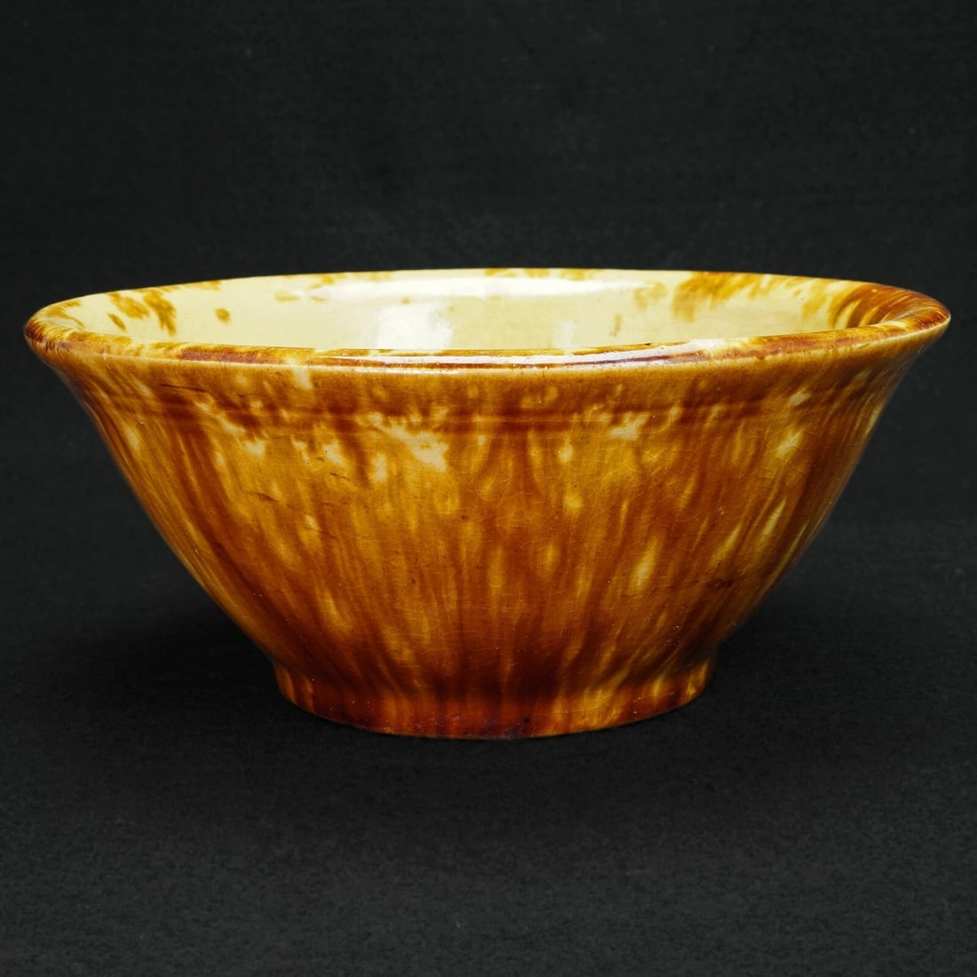 19th C American Rockingham Mixing Bowl - 3