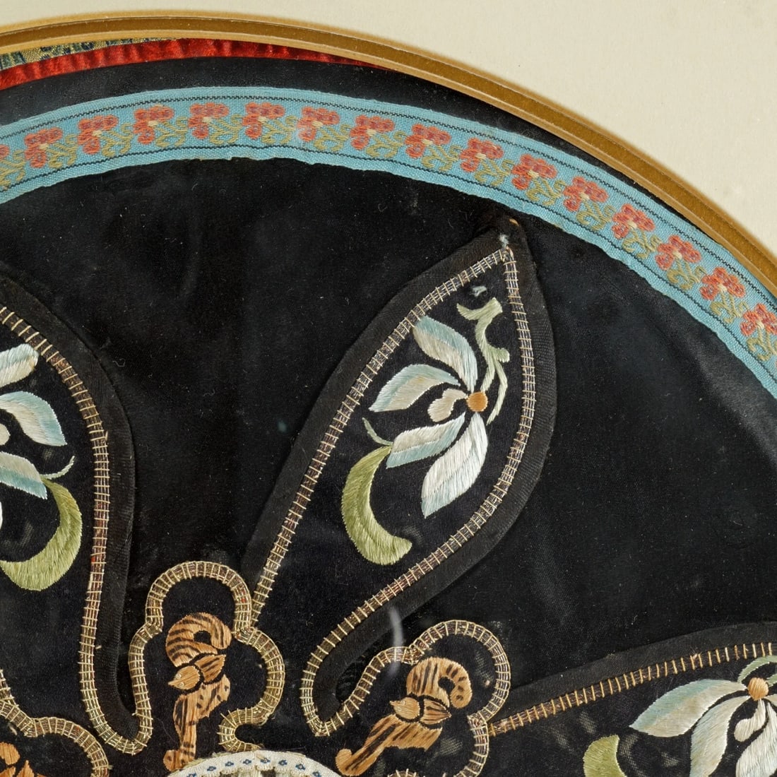 Framed 1920s Embroidered Chinese Silk Hat - 5