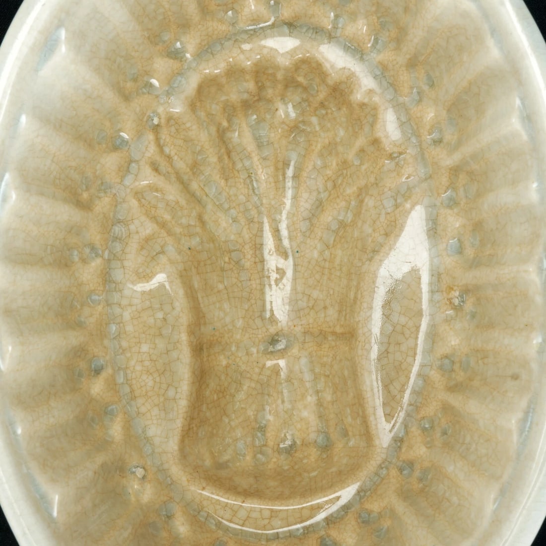 White Victorian Food Mold Wheat Sheaf - 3