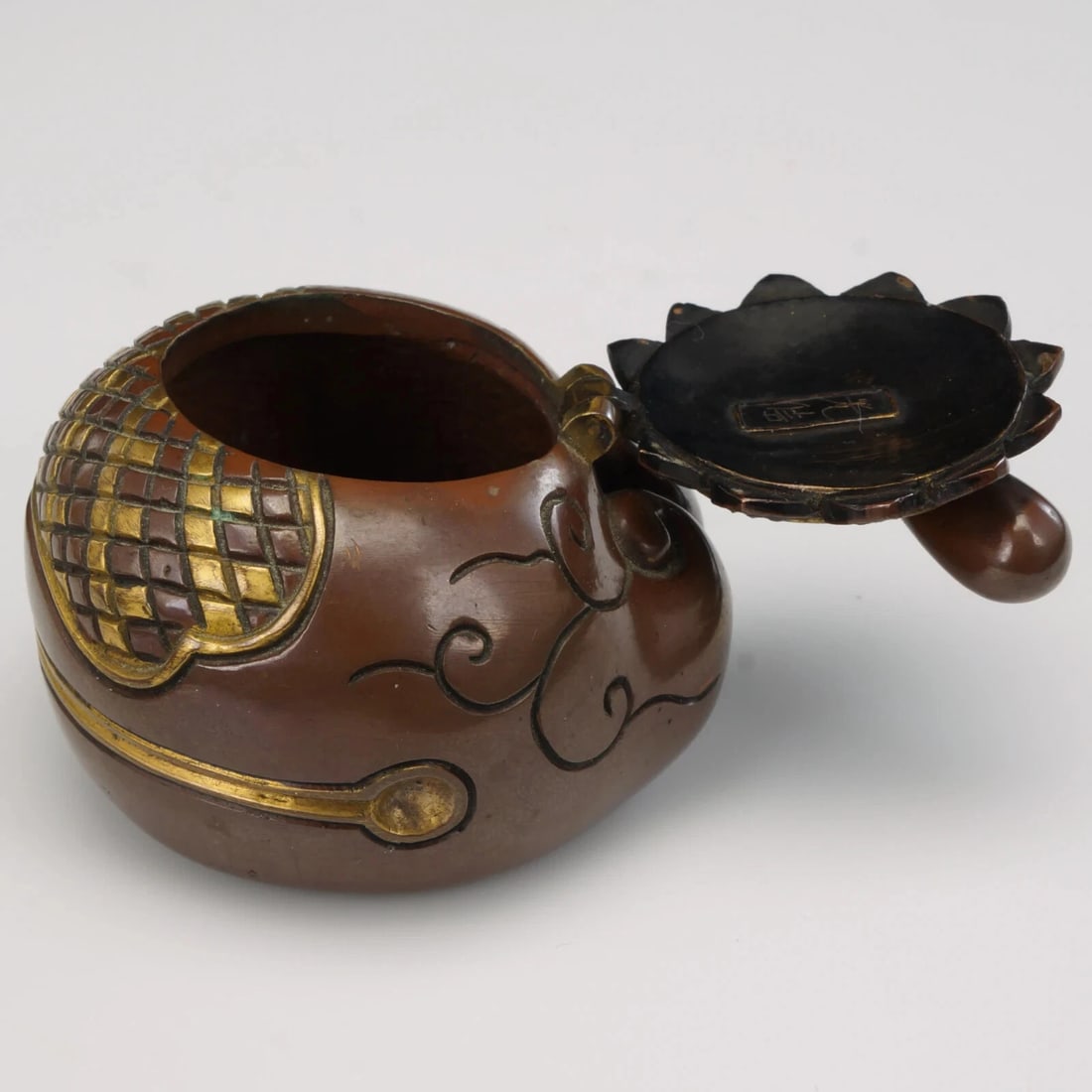 Japanese Meiji Inkwell Metal Lotus Design - 4
