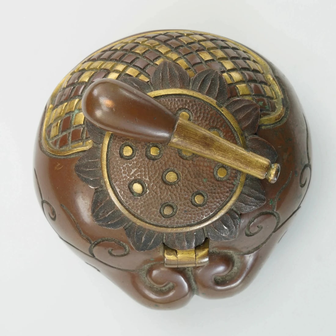 Japanese Meiji Inkwell Metal Lotus Design - 7