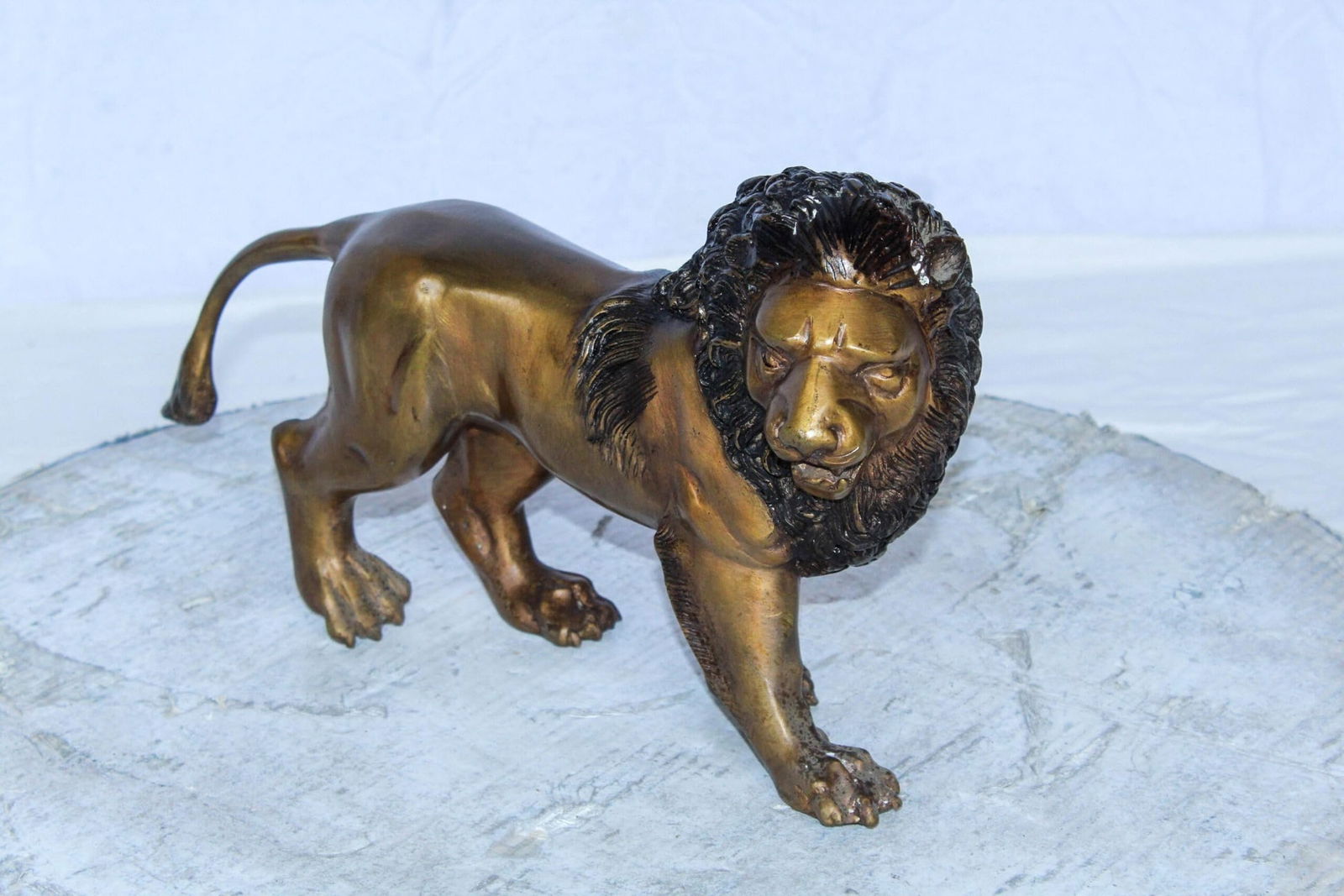 Small Bronze Lion Sculpture Walking Pose Animal Art 15" x 5" x 8"H - 3