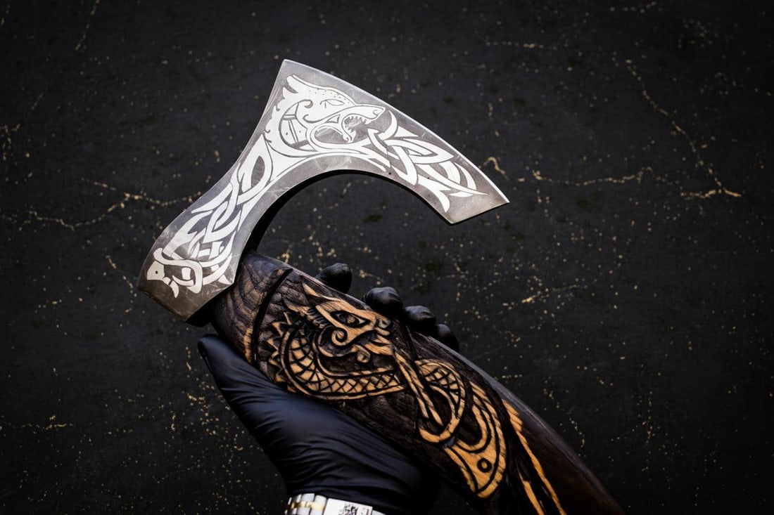 Handmade Carbon Steel Viking Axe Bearded Throwing Hatchet with Leather Sheath - 7