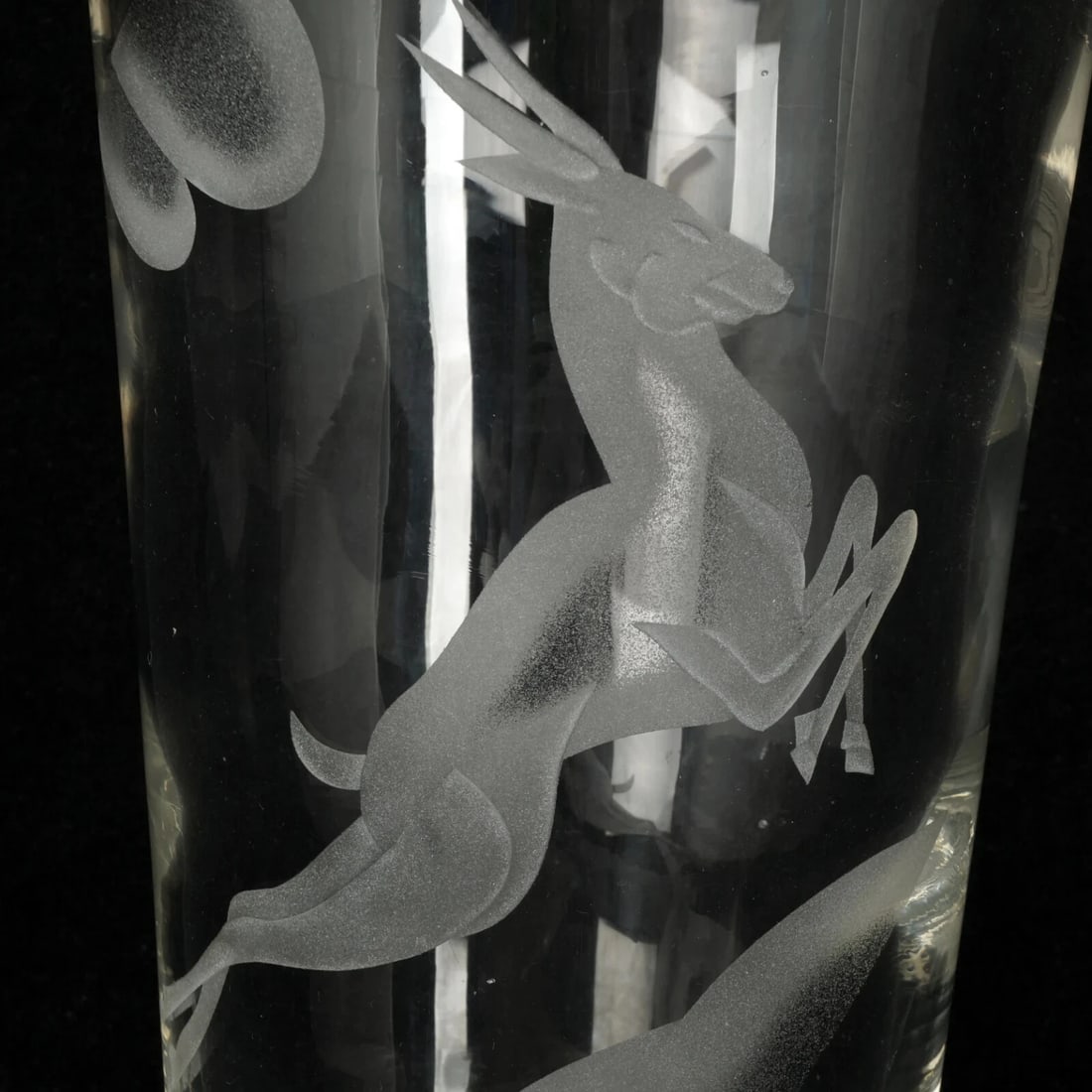 Clear Art Deco Gazelle Vase Circa 1925 - 4