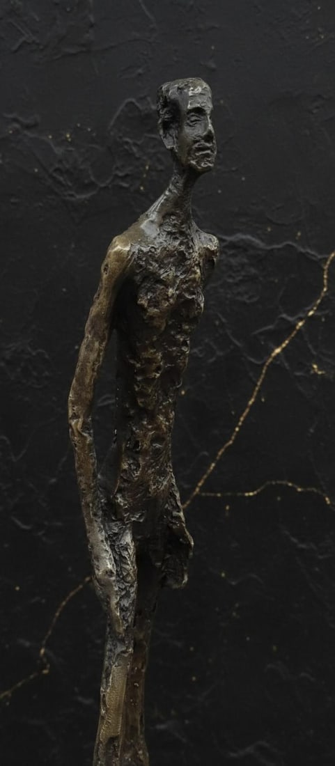 Abstract Bronze Statue of a Walking Man on a Solid Marble Base Figurine - 7